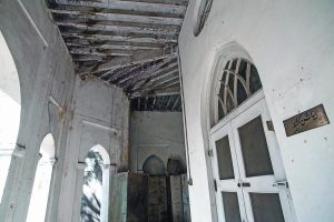 Several notices have been issued to vacate the Kashmir government flat and Election Commission office in Poonch House, Rawalpindi (File Photo: Ali Usman)