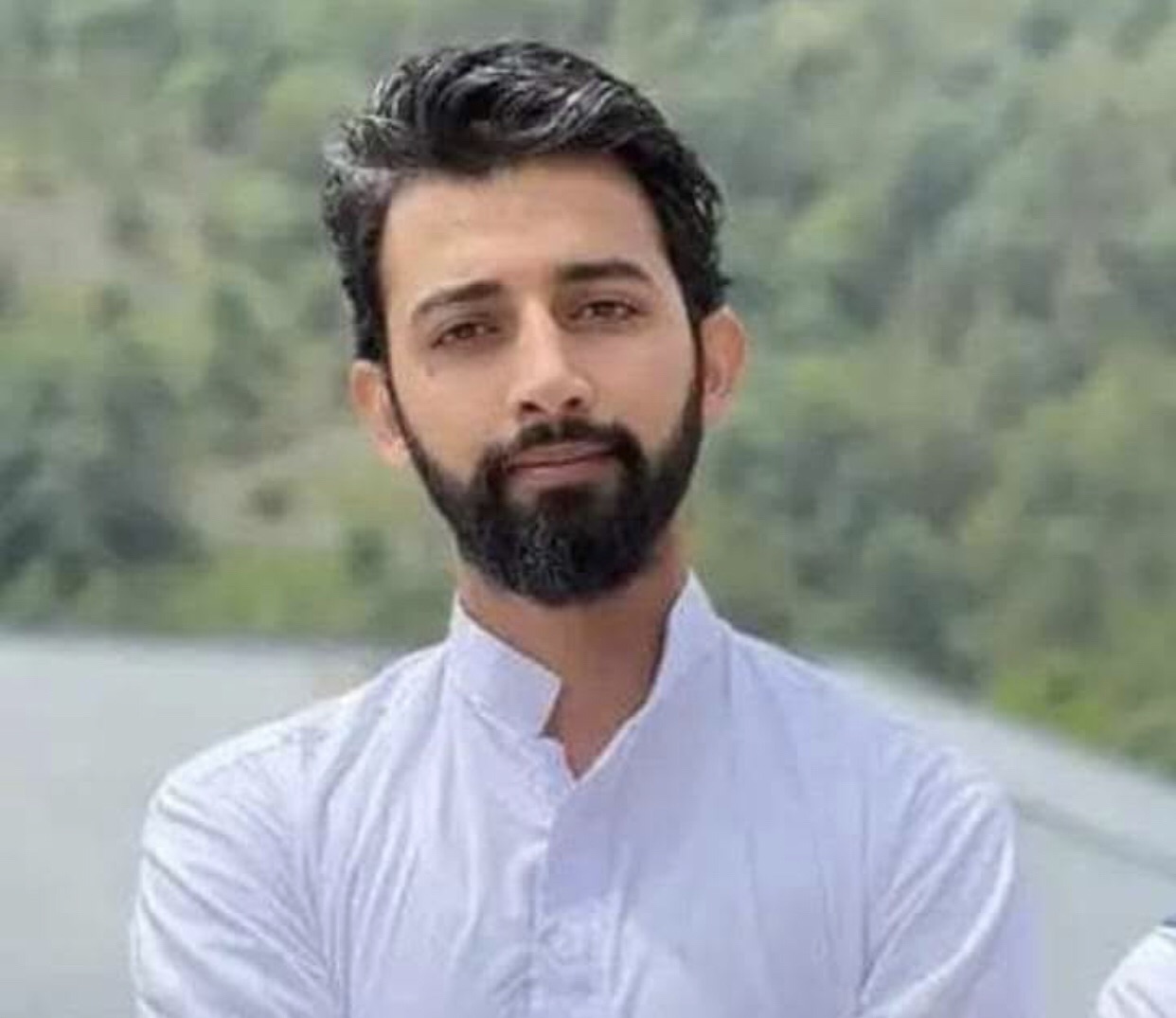 راولاکوٹ پولیس کا دھیرکوٹ میں چھاپہ: مسلح مزاحمت کے بعد واپسی، مقامی سطح پر شدید احتجاج