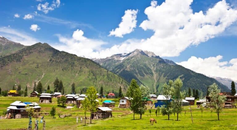 Discover the Best Hotels in Arang Kel for a Memorable Getaway (Travel Guide)