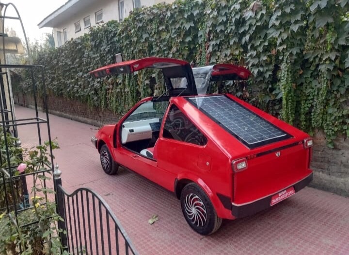Kashmiri Teacher Unveils the Kashmir’s First Solar-Powered Car: A Vision 16 Years in the Making