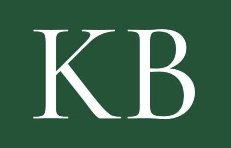 Kashmir Box: Weaving Tradition into Global Markets Through Artisan Empowerment