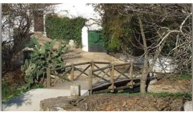 The World’s Smallest International Bridge: A 19-Foot Journey Between Spain and Portugal