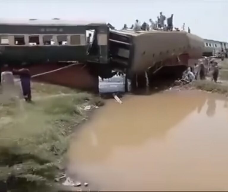 Passenger Train Derails Near Sargodha, Pakistan; Over 20 Injured
