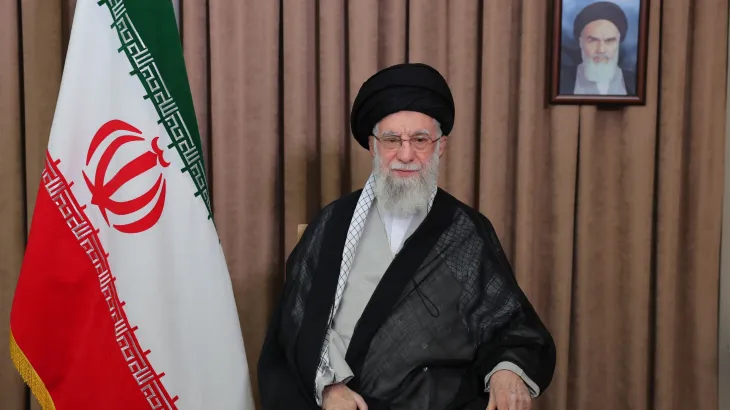 Khamenei Issues Stern Warning to U.S., Signals Retaliation Over Israel Conflict