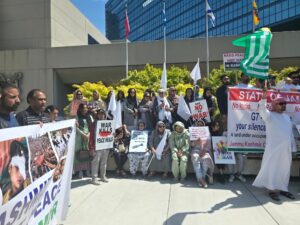 Families came together, with children chanting “Free Kashmir!” and elders sharing memories of the 1947 partition and its aftermath. The mood was solemn but hopeful.