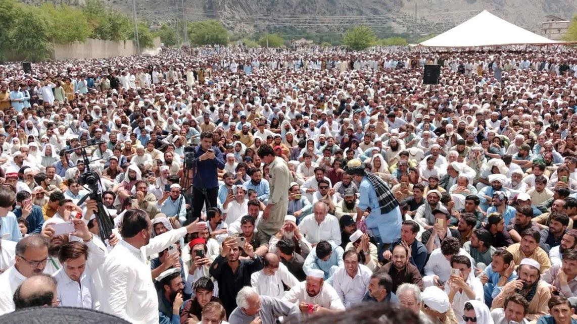 Thousands attend funeral of Maulana Khan Zeb in Bajaur, calling him a martyr for peace, July 2025.