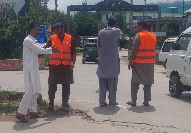 In Poonch, where the strike has paralyzed policing, the government has reassigned duties to civil defense volunteers and magistrates.