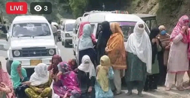 Neelum Valley on Edge Following Confrontation Between Locals and Administration